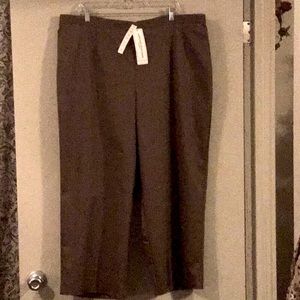 Alfred Dunner pants,brown.